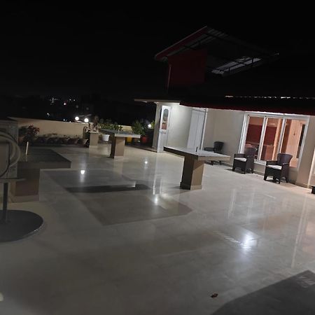 Shangrila Homestay Джорхат Екстер'єр фото